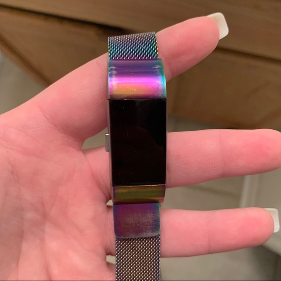 FitBit Charge 2 - Picture 2 of 3